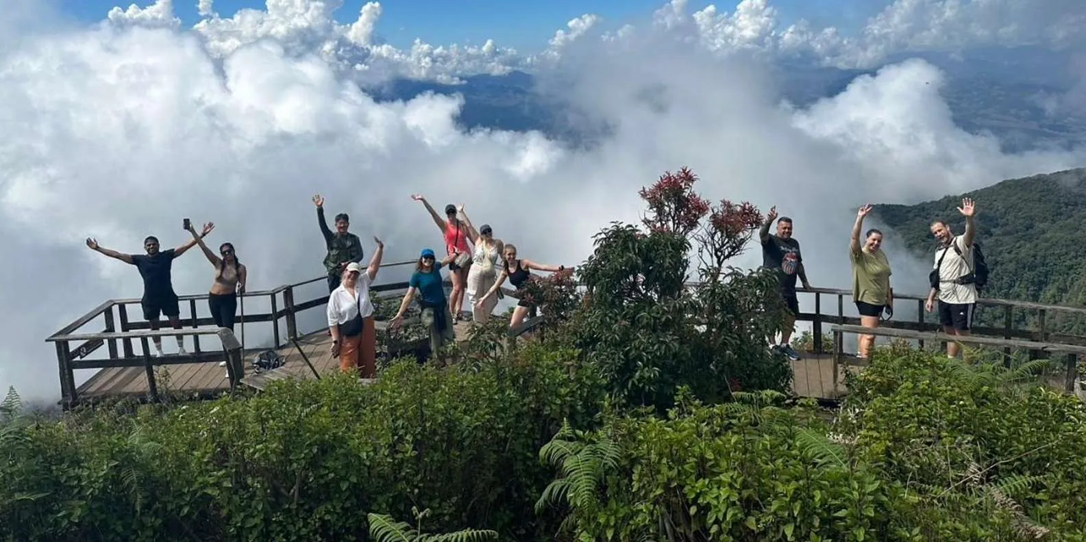Chiang Mai: Doi Inthanon Park with Kew Mae Pan Hike Day Trip